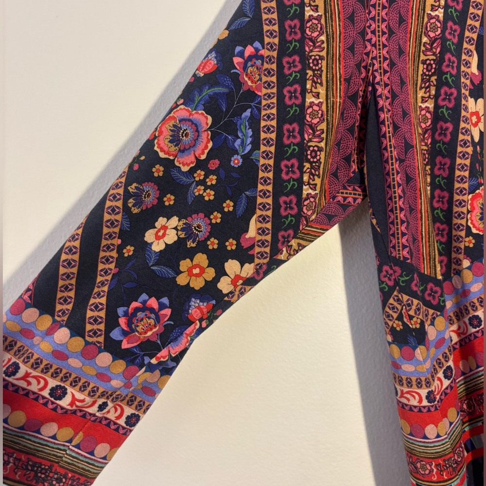 Johnny Was Cruz V Neck Swing Tunic - Picture 7 of 11